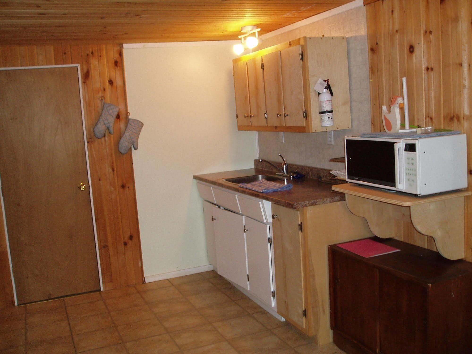 Bubbling Brook Cottages Cavendish Extérieur photo