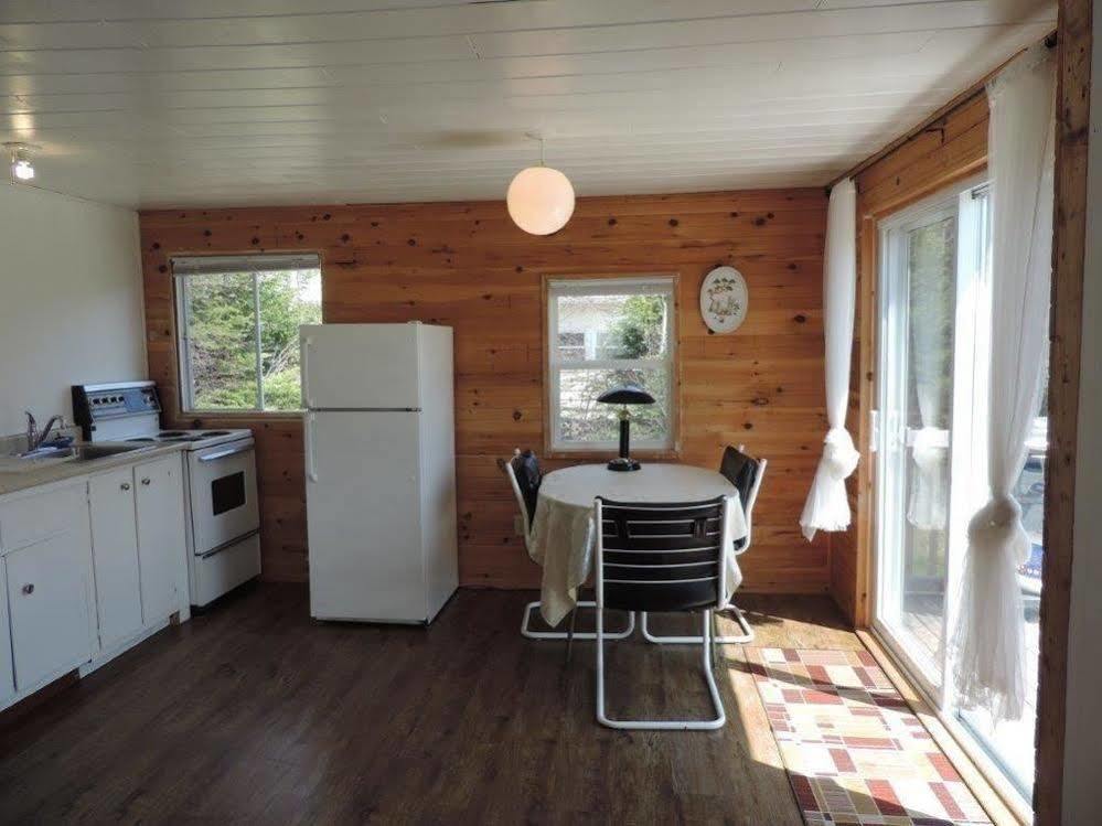 Bubbling Brook Cottages Cavendish Extérieur photo
